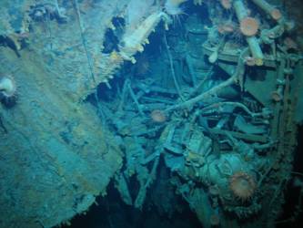 Internal view looking into break on stbd side